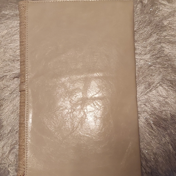 Beige Clutch - Picture 9 of 9